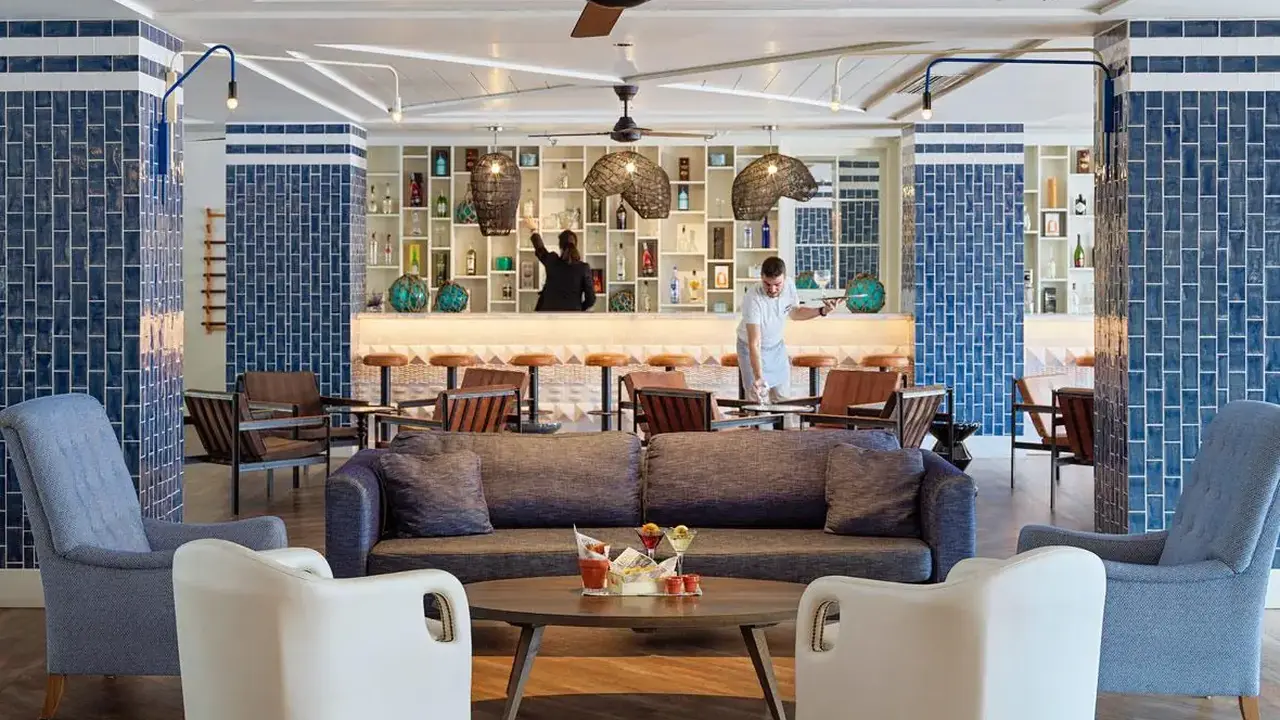 HOTEL H10 VINTAGE SALOU