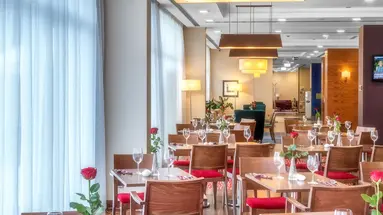 Hotel Hampton by Hilton