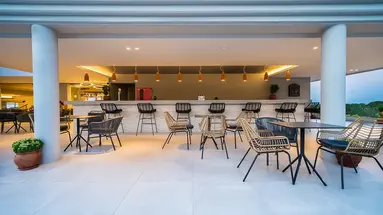 Hotel Harmony Crest Resort