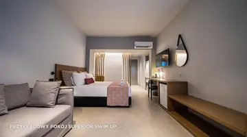 Hotel Harmony Crest Resort