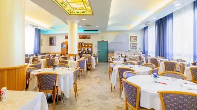 Hotel Harrys