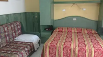 Hotel Harrys