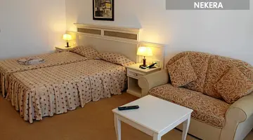 Hotel Helena Sands