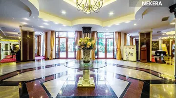 Hotel Helena Sands