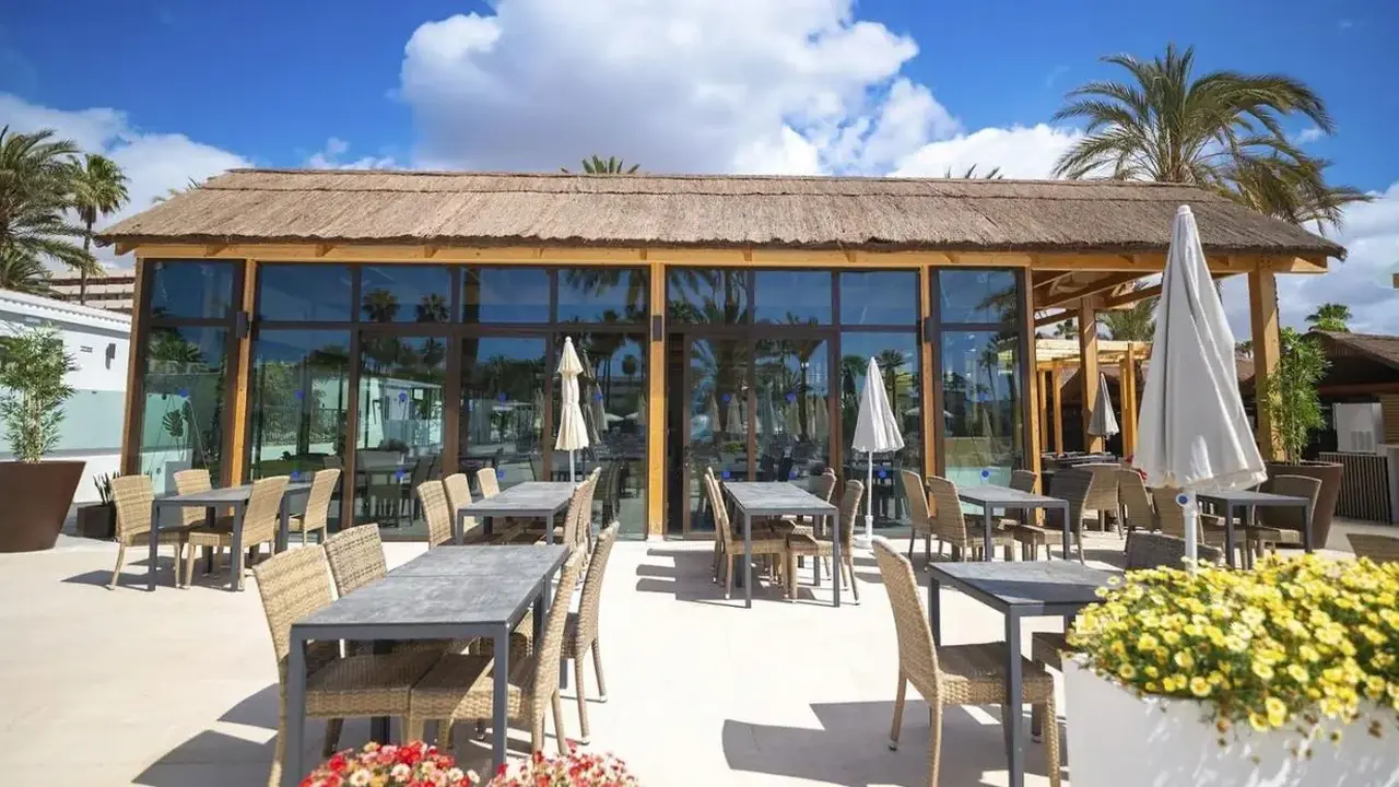 Hotel HL Miraflor Suites