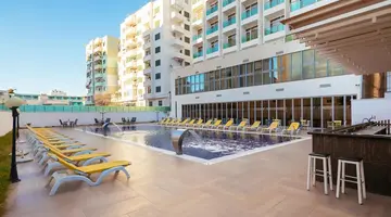 HOTEL HORIZONT