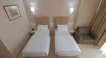 HOTEL HORIZONT