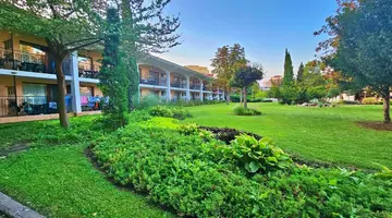 Hotel Hrizantema