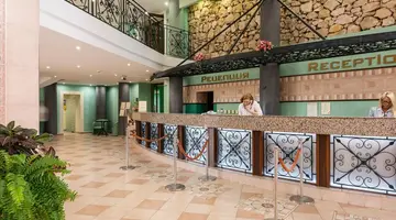 Hotel Hrizantema