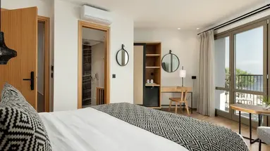 Hotel Ideon