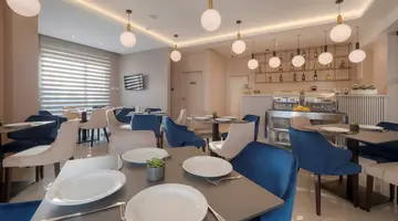 HOTEL IDILA BY AYCON