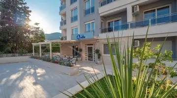 HOTEL IDILA BY AYCON