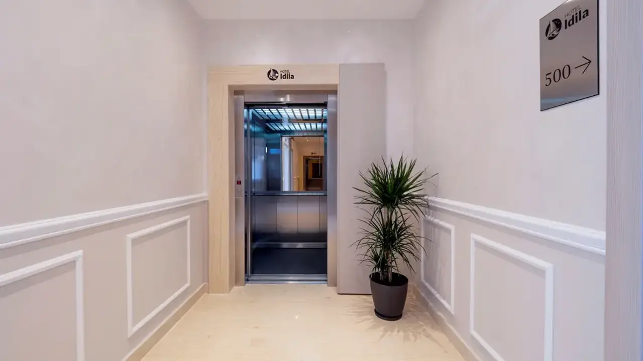 HOTEL IDILA BY AYCON