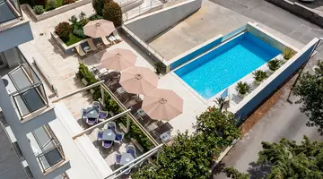 HOTEL IDILA BY AYCON