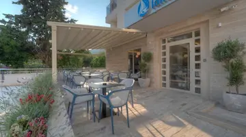 Hotel Idila