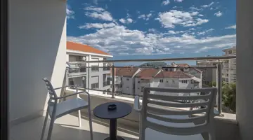Hotel Idila