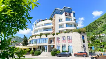 HOTEL IMPERIAL CONFERENCE & SPA