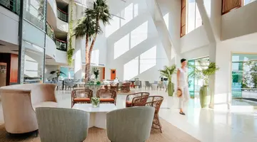 Hotel Imperial Island Resort by Louis Ho