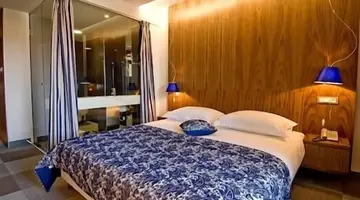 Hotel IN