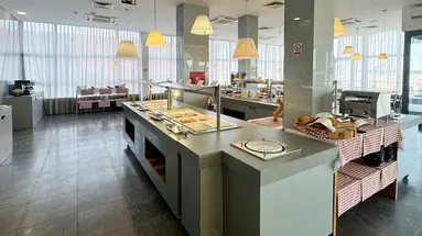Hotel IN
