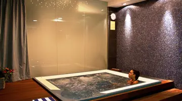 HOTEL IN