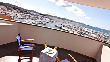 Hotel IN