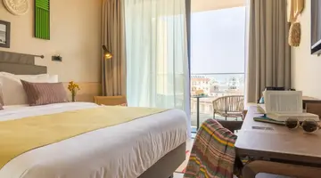 Hotel Indigo Larnaca (Adults Only 18+)