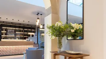 Hotel Indigo Larnaca (Adults Only 18+)
