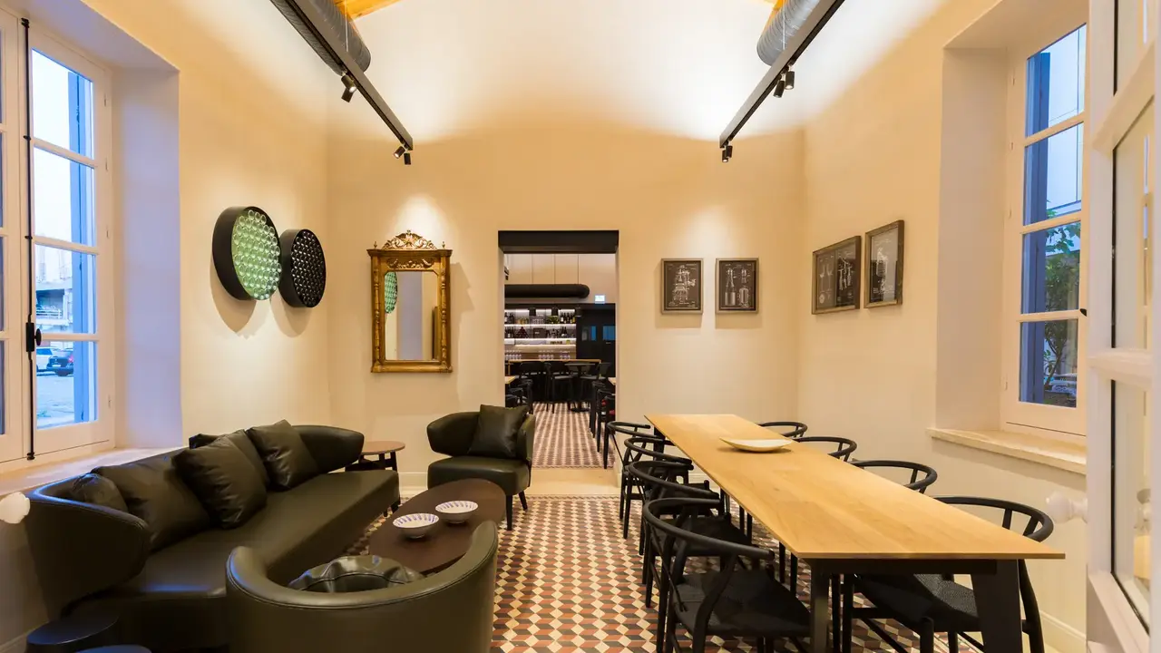 Hotel Indigo Larnaca (Adults Only)