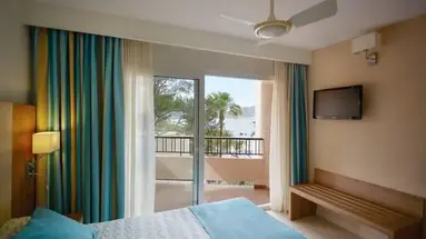 Hotel Invisa Club Cala Blanca