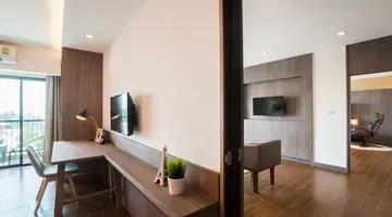HOTEL J INSPIRED