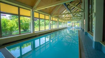 HOTEL JEZERO