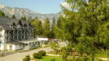 Hotel Jezero