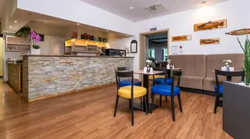 HOTEL JEZERO