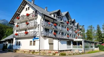 HOTEL JEZERO