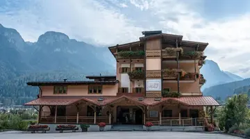 Hotel Job - Garden & SPA