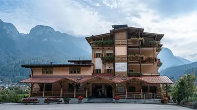 Hotel Job - Garden & SPA