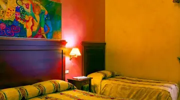 Hotel Joli