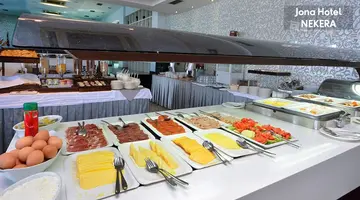 Hotel Jona