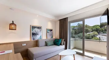 Hotel JS PortoColom Suites