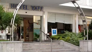 HOTEL JS YATE