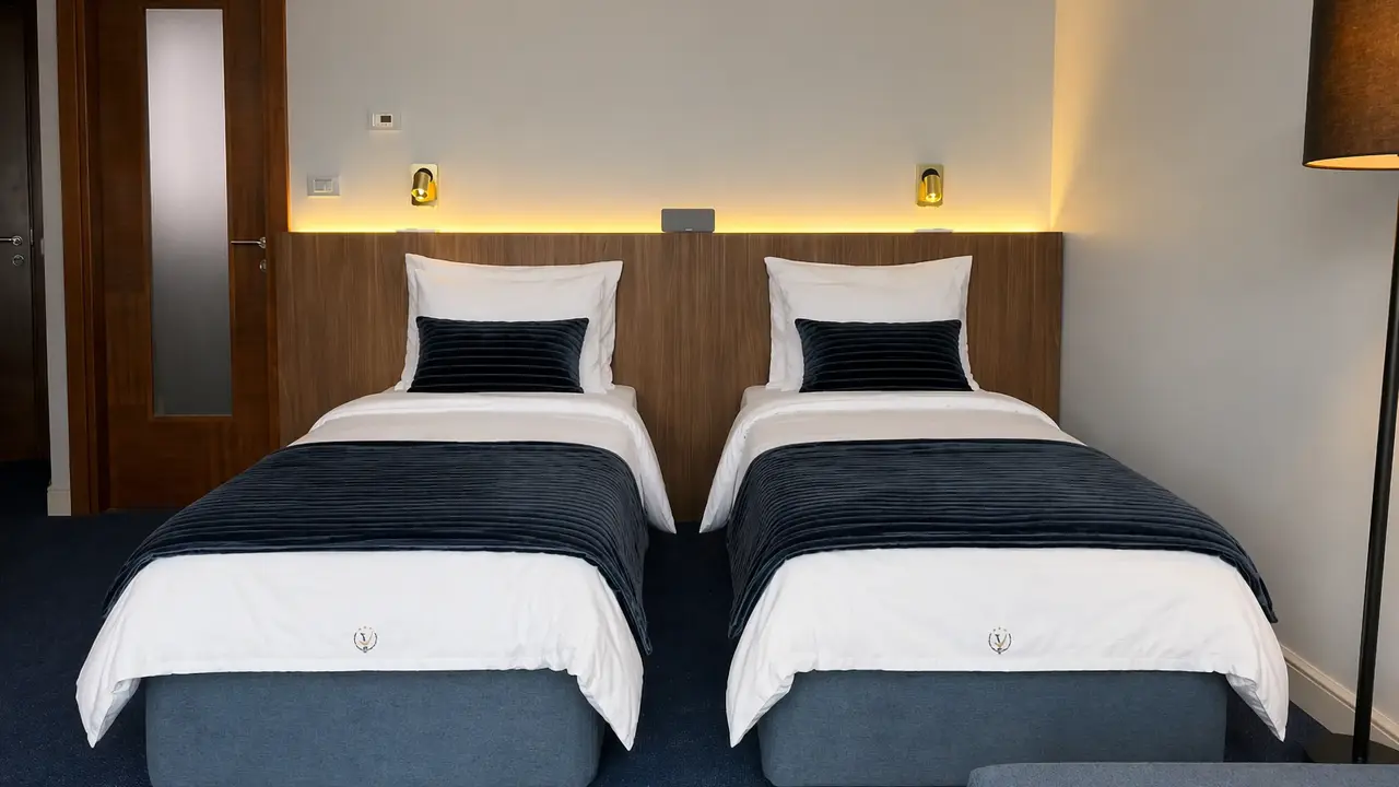 HOTEL KADMO BY AYCON