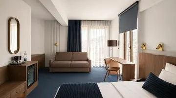 HOTEL KADMO BY AYCON