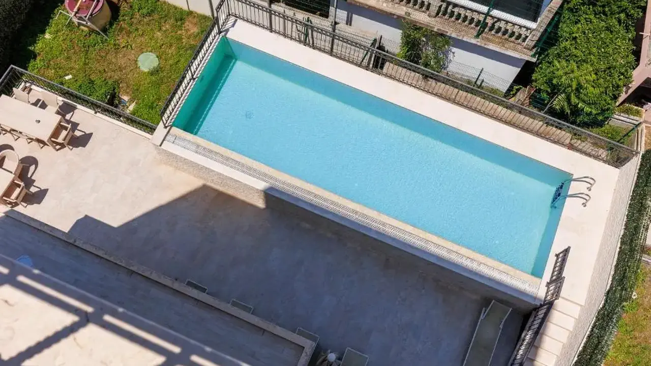 HOTEL KADMO BY AYCON