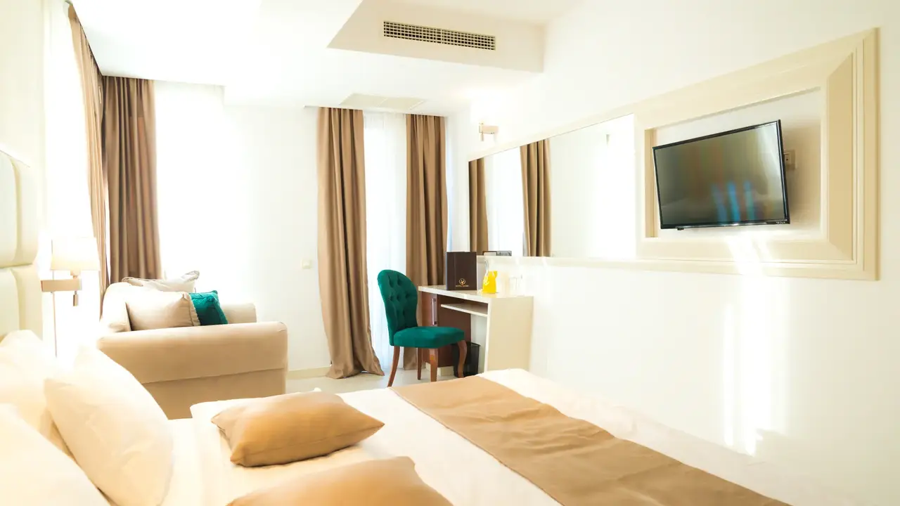 Hotel Kadmo by Aycon
