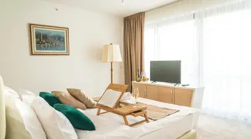 Hotel Kadmo by Aycon