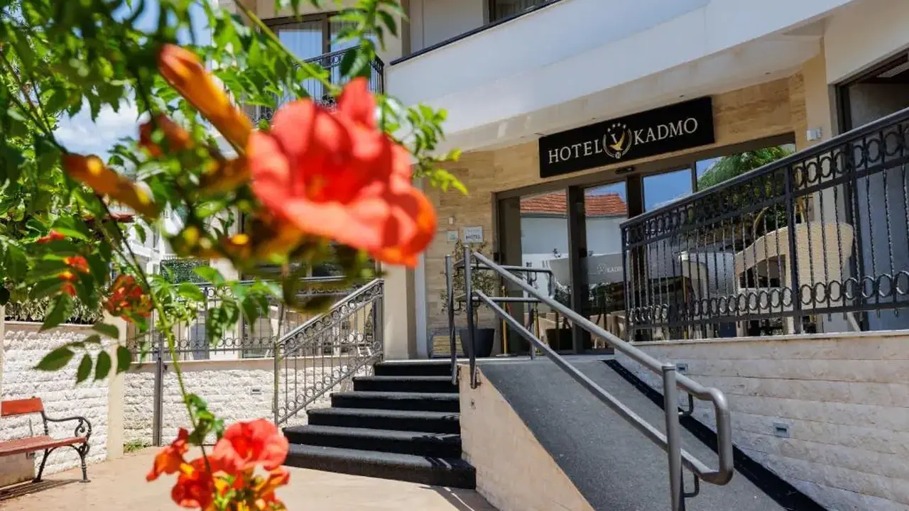 HOTEL KADMO BY AYCON