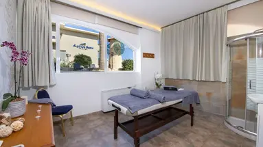 Hotel Kalyves Beach
