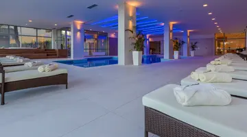 HOTEL KATARINA****