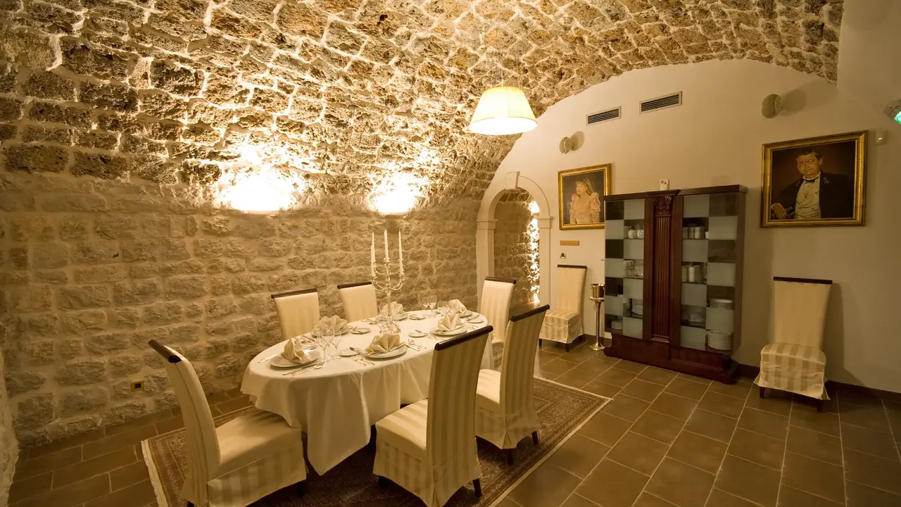 Hotel Kazbek